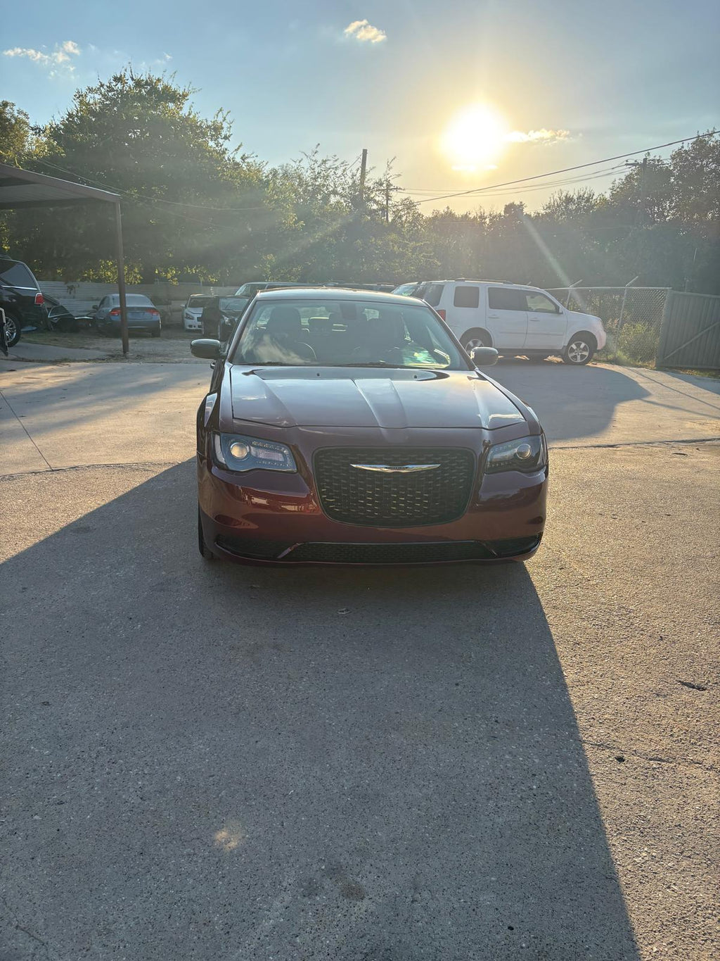 2019 Chrysler 300 Touring – 3.6L V6, Automatic, RWD