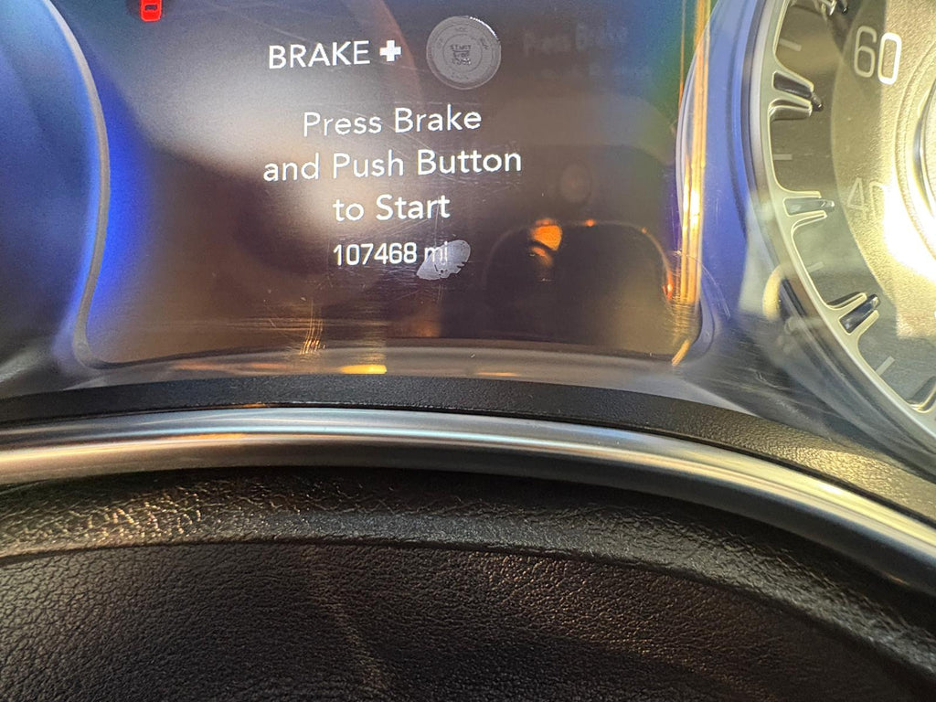 2019 Chrysler 300 Touring – 3.6L V6, Automatic, RWD