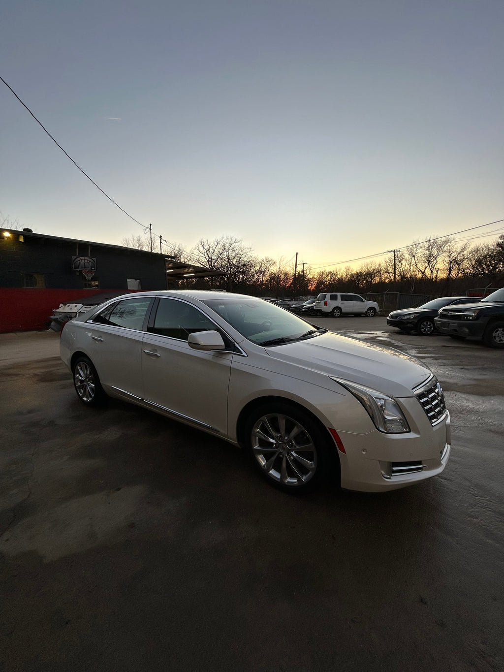 2013 Cadillac XTS Luxury – 3.6L V6, Automatic, FWD