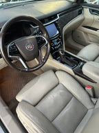 2013 Cadillac XTS Luxury – V6 de 3.6L, automática, tracción delantera