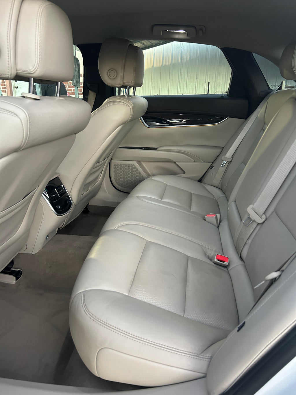 2013 Cadillac XTS Luxury – 3.6L V6, Automatic, FWD
