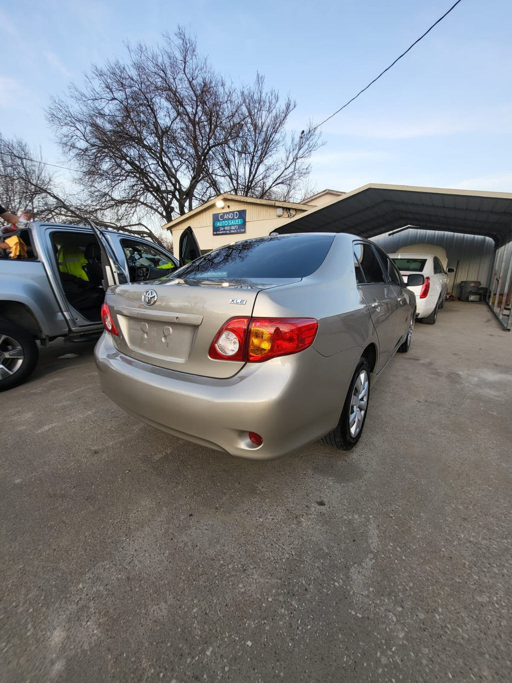 2009 Toyota Corolla XLE – 1.8L, Automatic, Clean, Reliable, Fuel Efficient