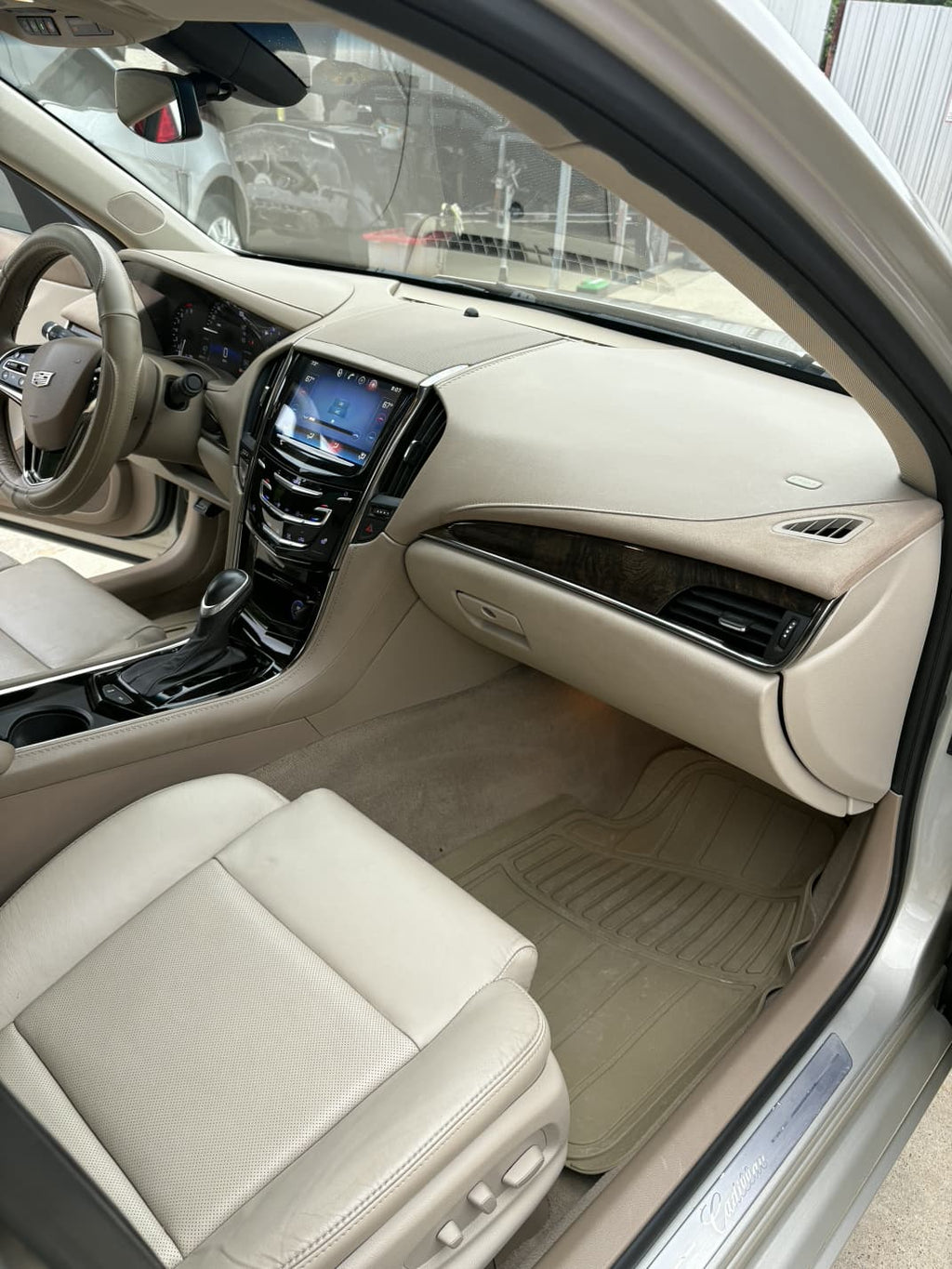 2015 Cadillac ATS Luxury – 2.0L Turbo, Automatic, AWD, Navigation, Sunroof