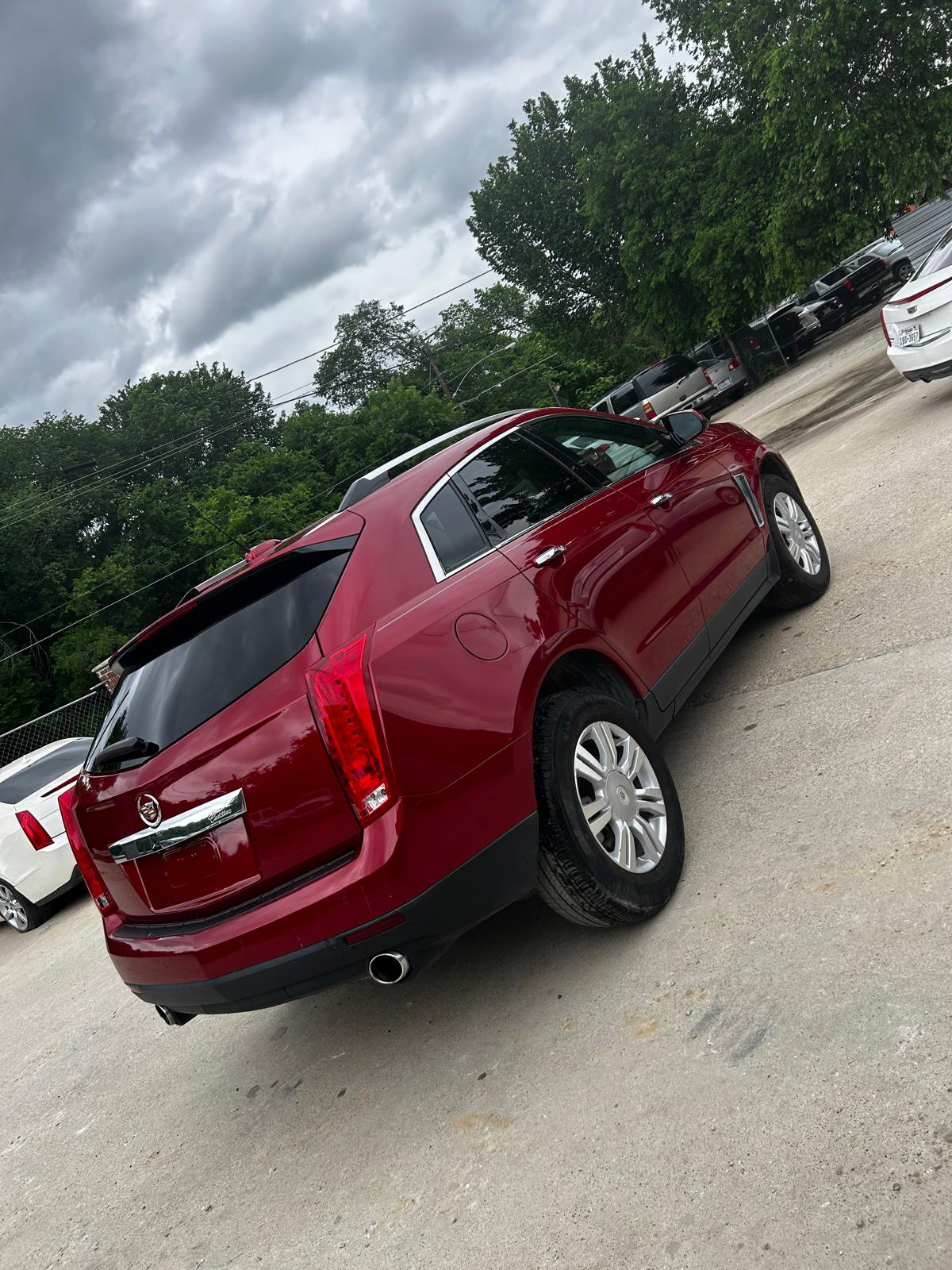 2015 Cadillac SRX Luxury Collection – 3.6L V6, Automatic, Heated Seats, Panoramic Sunroof