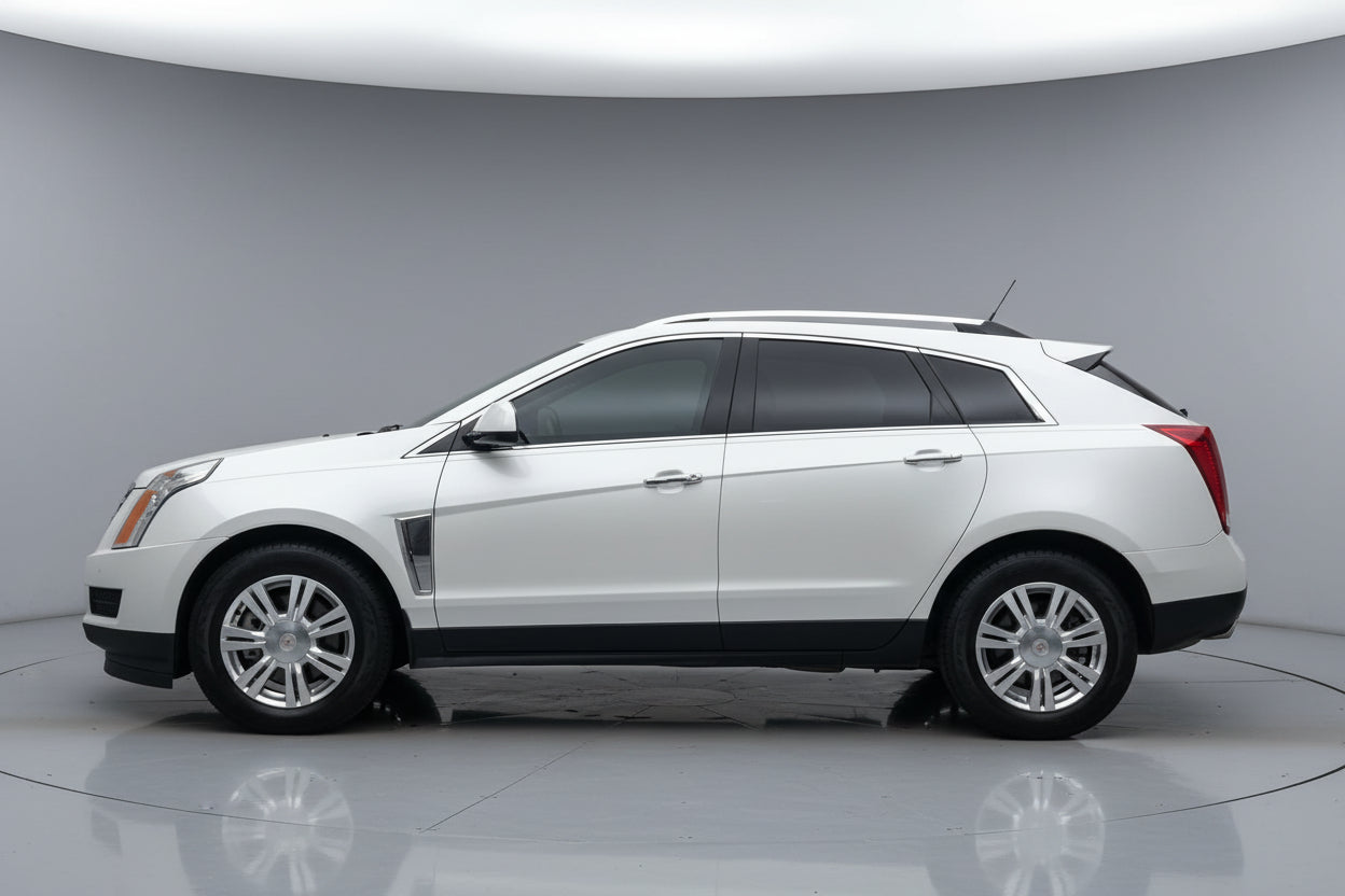 2014 Cadillac SRX Luxury Collection – 3.6L V6, Automatic, Navigation, Panoramic Sunroof