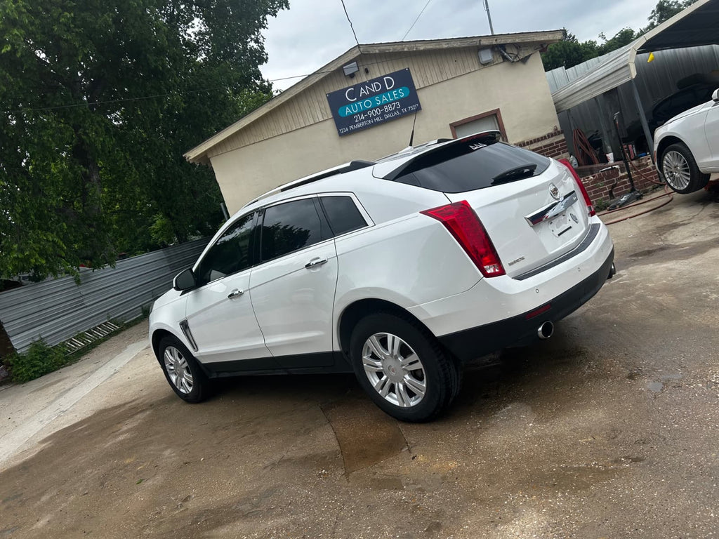 2014 Cadillac SRX Luxury Collection – 3.6L V6, Automatic, Navigation, Panoramic Sunroof
