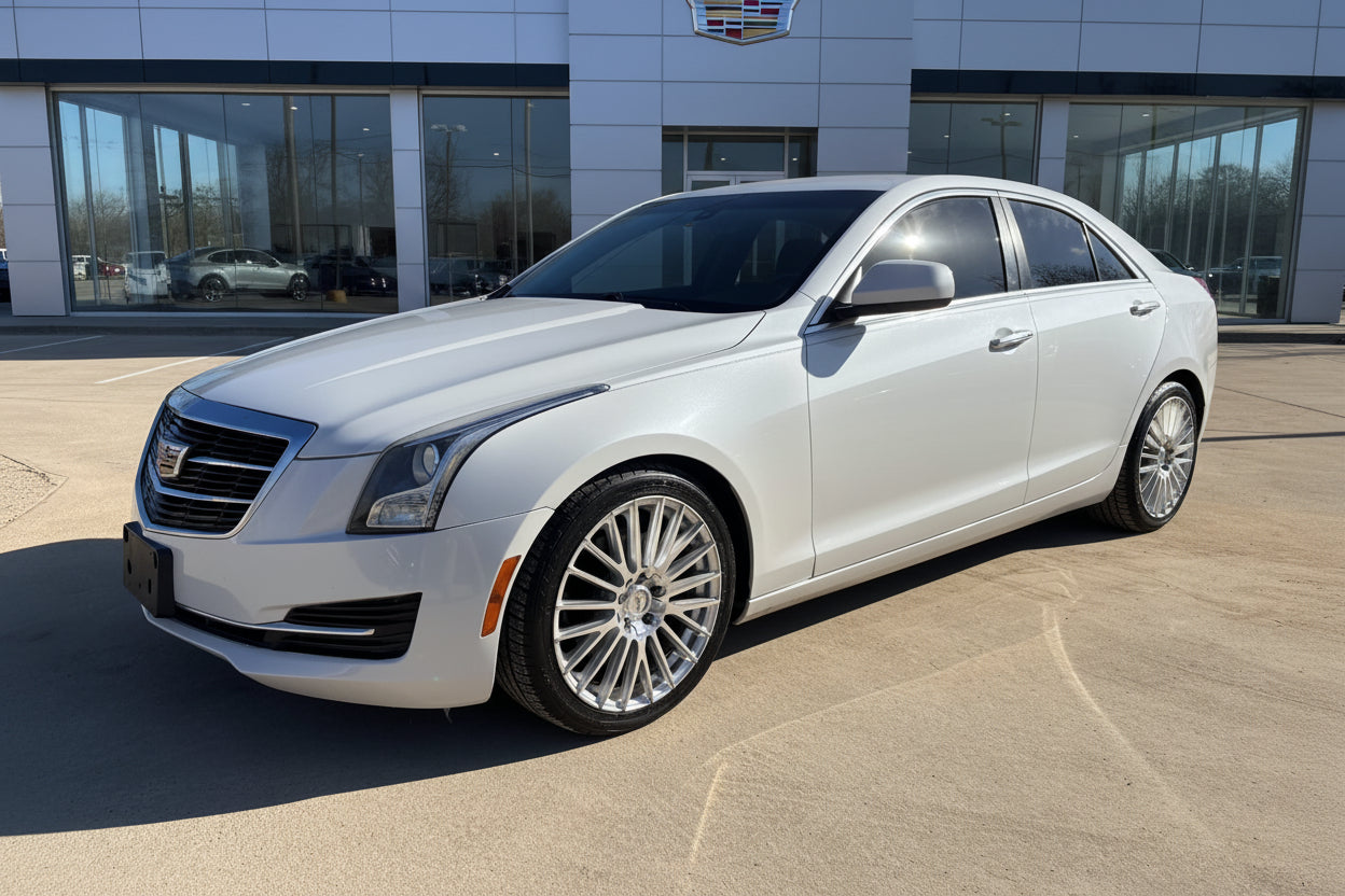 2016 Cadillac ATS – 2.5L, Automatic, RWD, Black Leather, Alloy Wheels