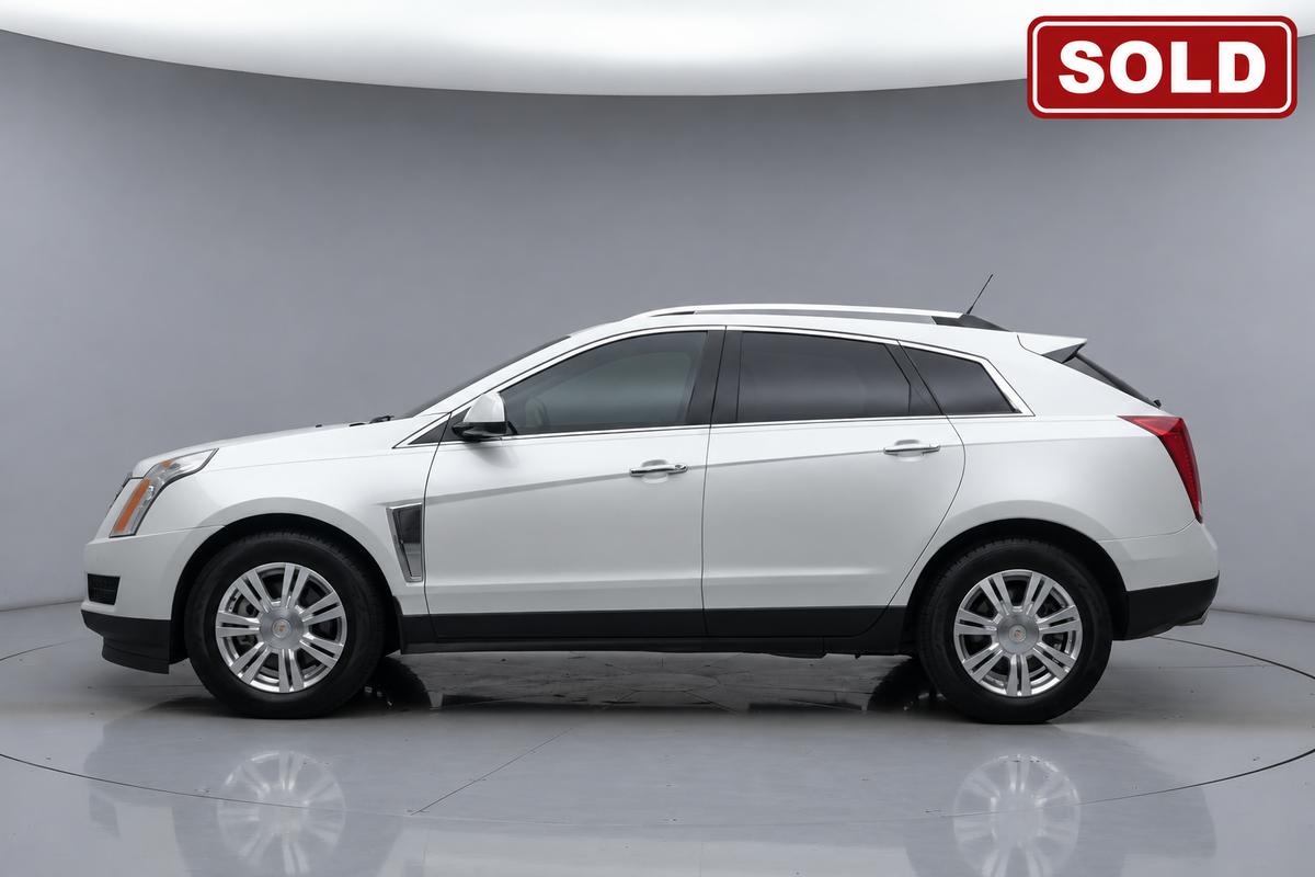 2014 Cadillac SRX Luxury Collection – 3.6L V6, Automatic, Navigation, Panoramic Sunroof - SOLD